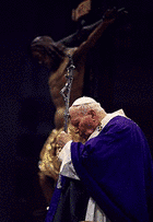 Blessed John Paul II before the crucifix in the Jubilee Year 2000